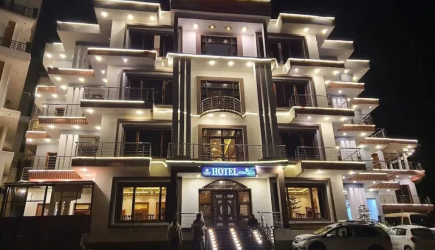 Hotel Malam Jabba Palace