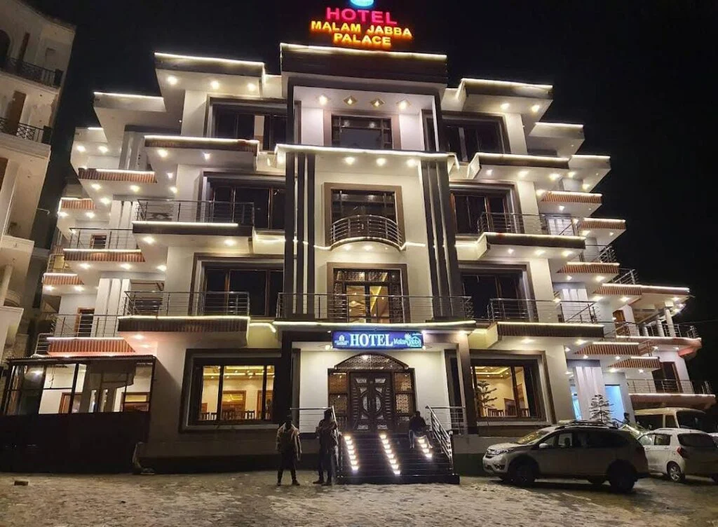 Hotel Malam Jabba Palace