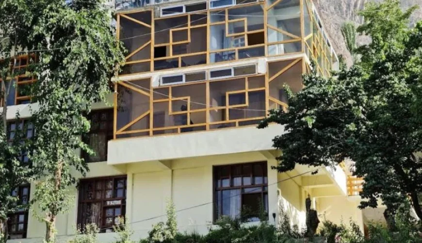 Himalayan Tiger Hotel, Karimabad